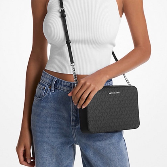 Michael Kors Handbags - Jet Set Saffiano Leather Crossbody Bag